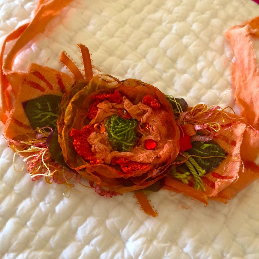 Fabric Art Choker